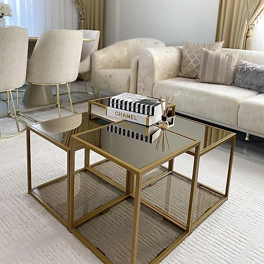 MAT GOLD PRAMİD ORTA ÜST BRONZ AYNA ALT BRONZ CAM