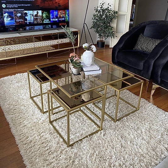 MAT GOLD KARE 4+1 PİZZA ORTA SEHPA ÜST BRONZ CAM ALT BRONZ AYNA