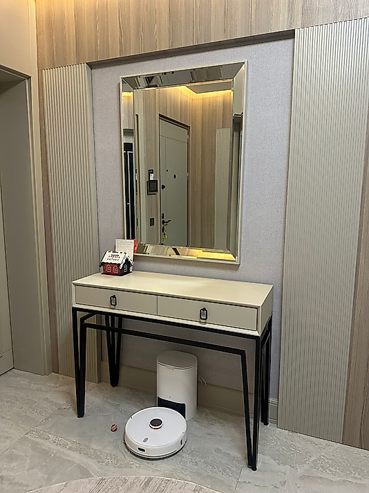 SİYAH AYAK ÇİFT ÇEKMECELİ DRESUAR TAKIMI