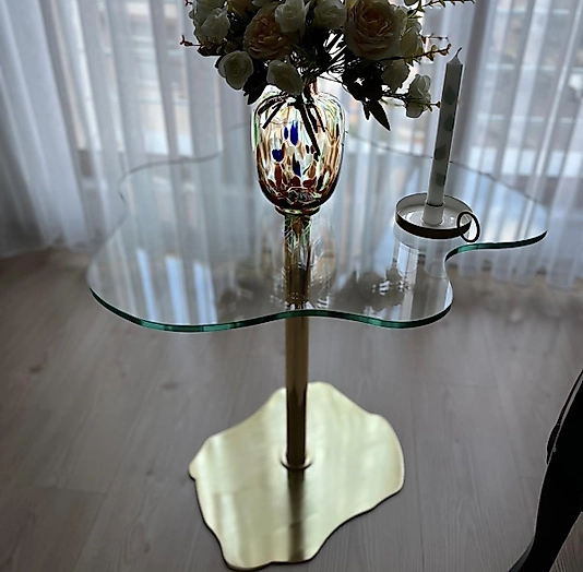 PARLAK GOLD SİMETRİ  SEHPA ŞEFAF CAM